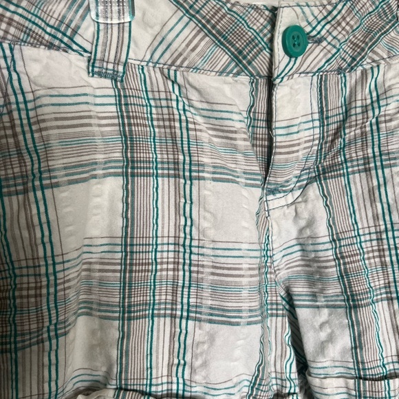 Kirra check plaid shorts 9 - Picture 3 of 6